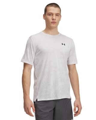UA Tech™ Vent JacquardShort Sleeve 1390047-023