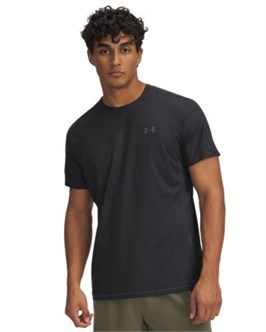{{productViewItem.photos[photoViewList.activeNavIndex].Alt || productViewItem.photos[photoViewList.activeNavIndex].Description || 'UA Vanish Elite Vent PrintedShort Sleeve'}}