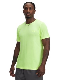 {{productViewItem.photos[photoViewList.activeNavIndex].Alt || productViewItem.photos[photoViewList.activeNavIndex].Description || 'UA Seamless StrideShort Sleeve'}}