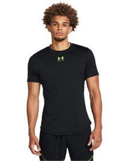 {{productViewItem.photos[photoViewList.activeNavIndex].Alt || productViewItem.photos[photoViewList.activeNavIndex].Description || 'UA Challenger ProTraining Short Sleeve'}}