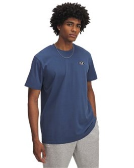 {{productViewItem.photos[photoViewList.activeNavIndex].Alt || productViewItem.photos[photoViewList.activeNavIndex].Description || 'UA Heavyweight Left Chest PatchShort Sleeve'}}