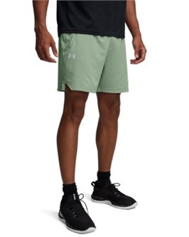 {{productViewItem.photos[photoViewList.activeNavIndex].Alt || productViewItem.photos[photoViewList.activeNavIndex].Description || 'UA Vanish Woven Graphic6" Shorts'}}