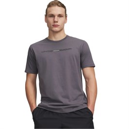 {{productViewItem.photos[photoViewList.activeNavIndex].Alt || productViewItem.photos[photoViewList.activeNavIndex].Description || 'Футболка UA M BLUR WM SS'}}