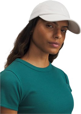 {{productViewItem.photos[photoViewList.activeNavIndex].Alt || productViewItem.photos[photoViewList.activeNavIndex].Description || 'Under Armour Кепка W BLITZING LOW ADJ'}}