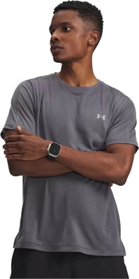 {{productViewItem.photos[photoViewList.activeNavIndex].Alt || productViewItem.photos[photoViewList.activeNavIndex].Description || 'Under Armour Футболка UA BCL REFLCT SS'}}