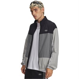 {{productViewItem.photos[photoViewList.activeNavIndex].Alt || productViewItem.photos[photoViewList.activeNavIndex].Description || 'Ветровка UA Icon Woven'}}