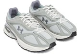 UA ApparitionUnisex Shoes 3027596-377