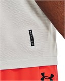 UA Vanish Elite SeamlessShort Sleeve 1376781-100