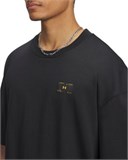 UA Woven Label HeavyweightShort Sleeve 6005668-001