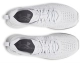 UA Velociti 4Running Shoes 3027585-100