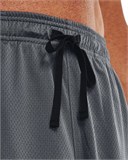 UA Tech™ Mesh9" Shorts 1328705-012