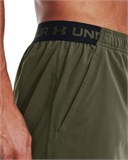 UA Vanish Woven 6" Shorts6" Shorts 1373718-390